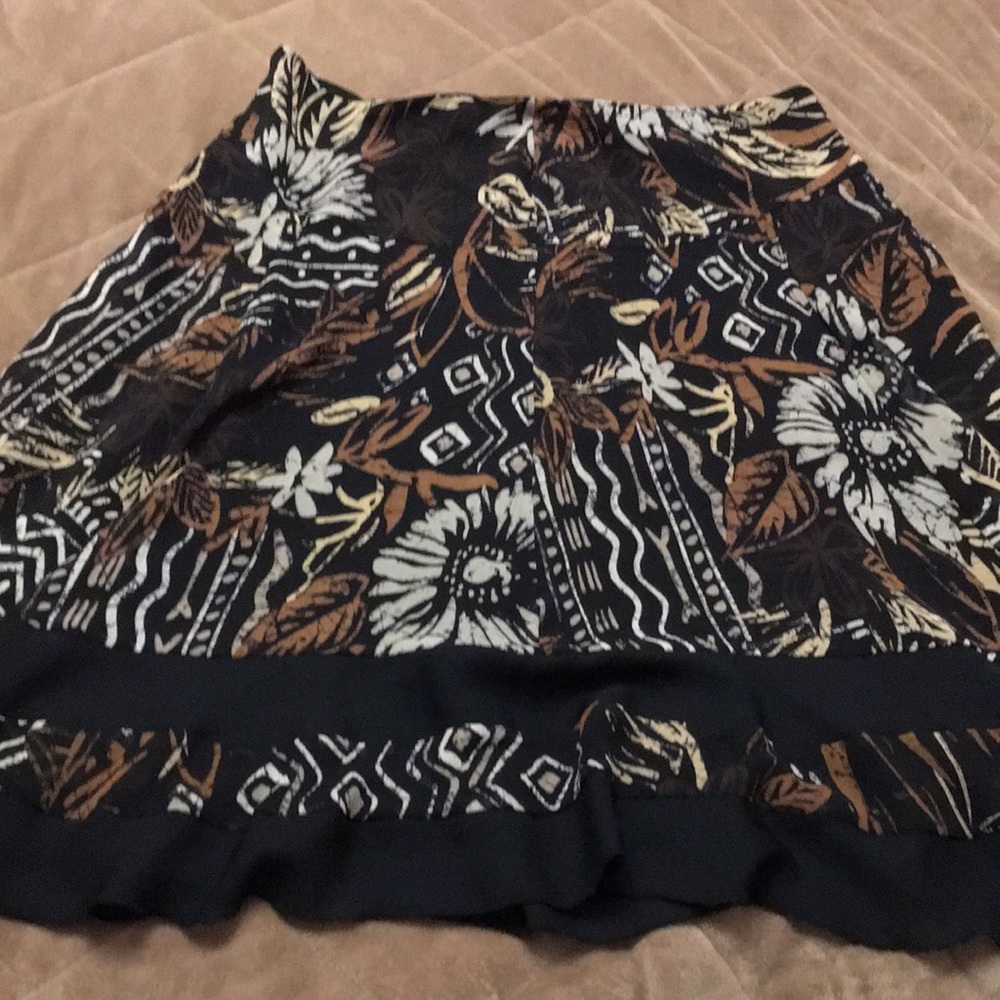 East 5th Lined Skirt